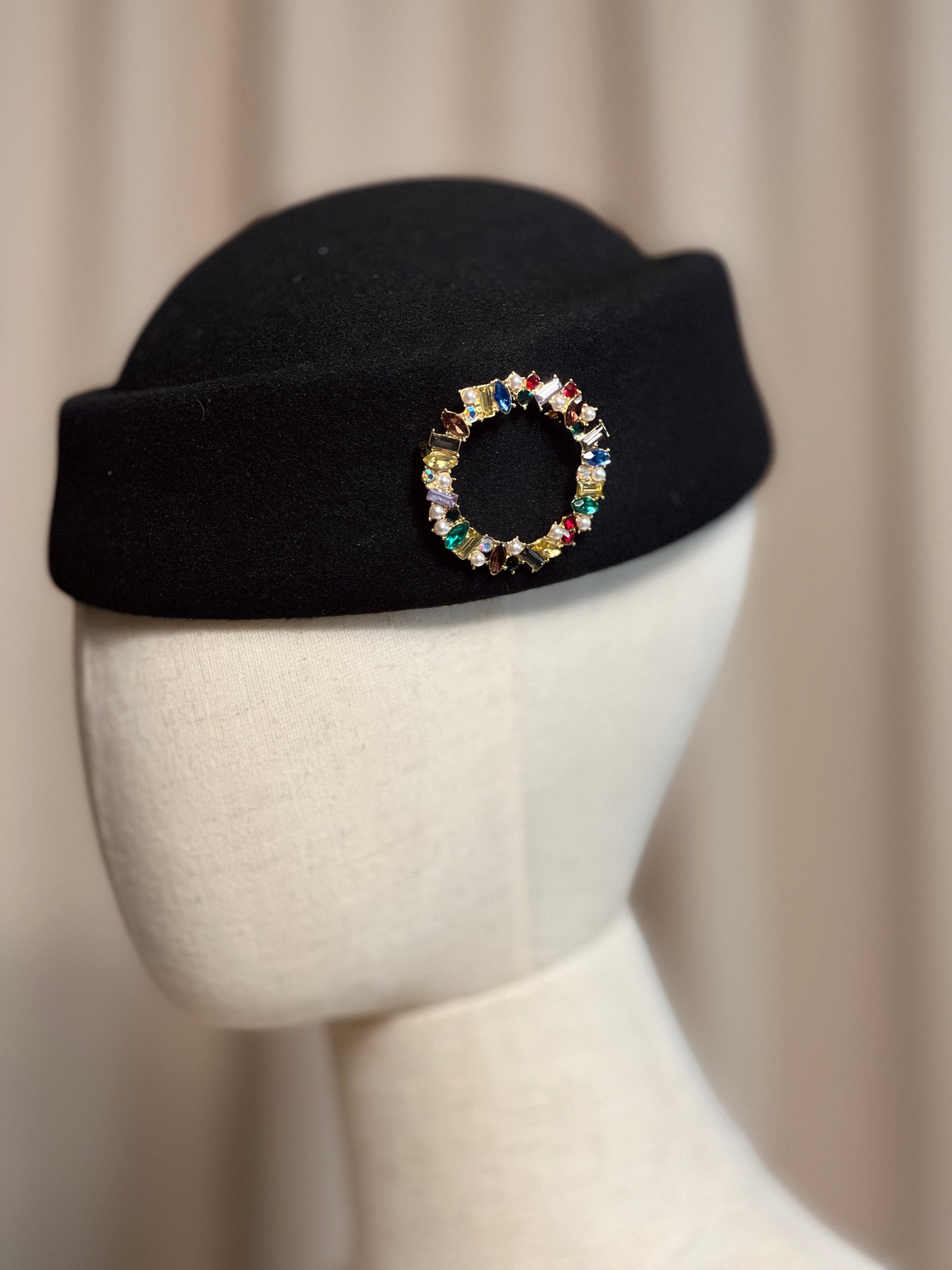 Брошка DANIELLE