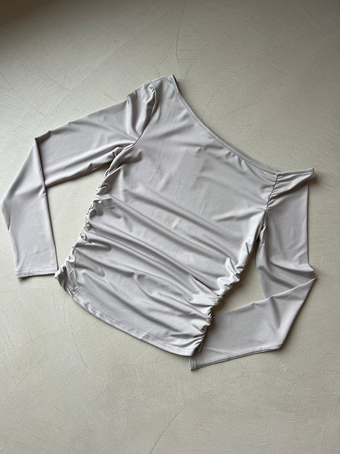 Блуза трико с паднало рамо SELINA