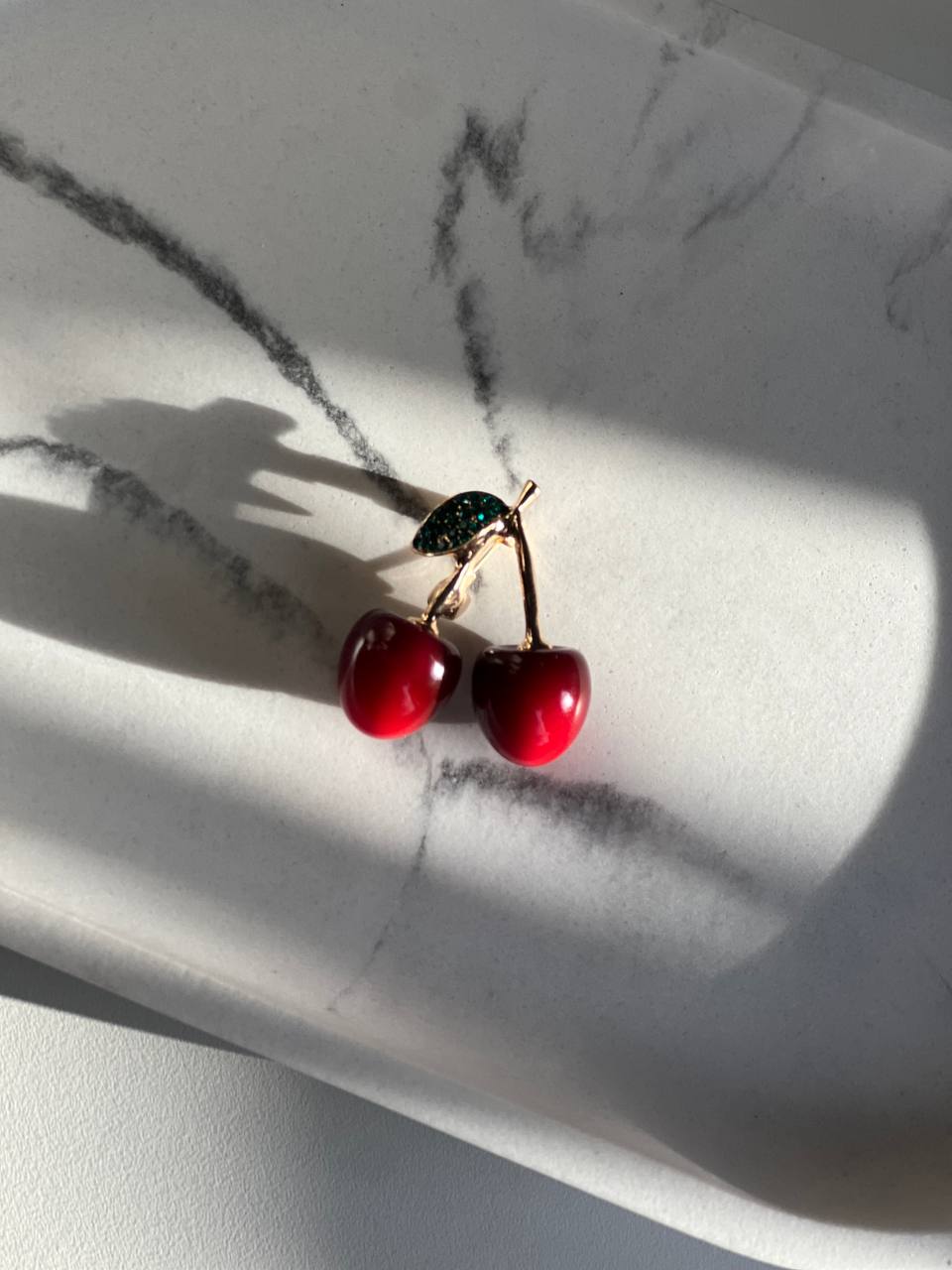 Брошка черешка BERRY CHERRY