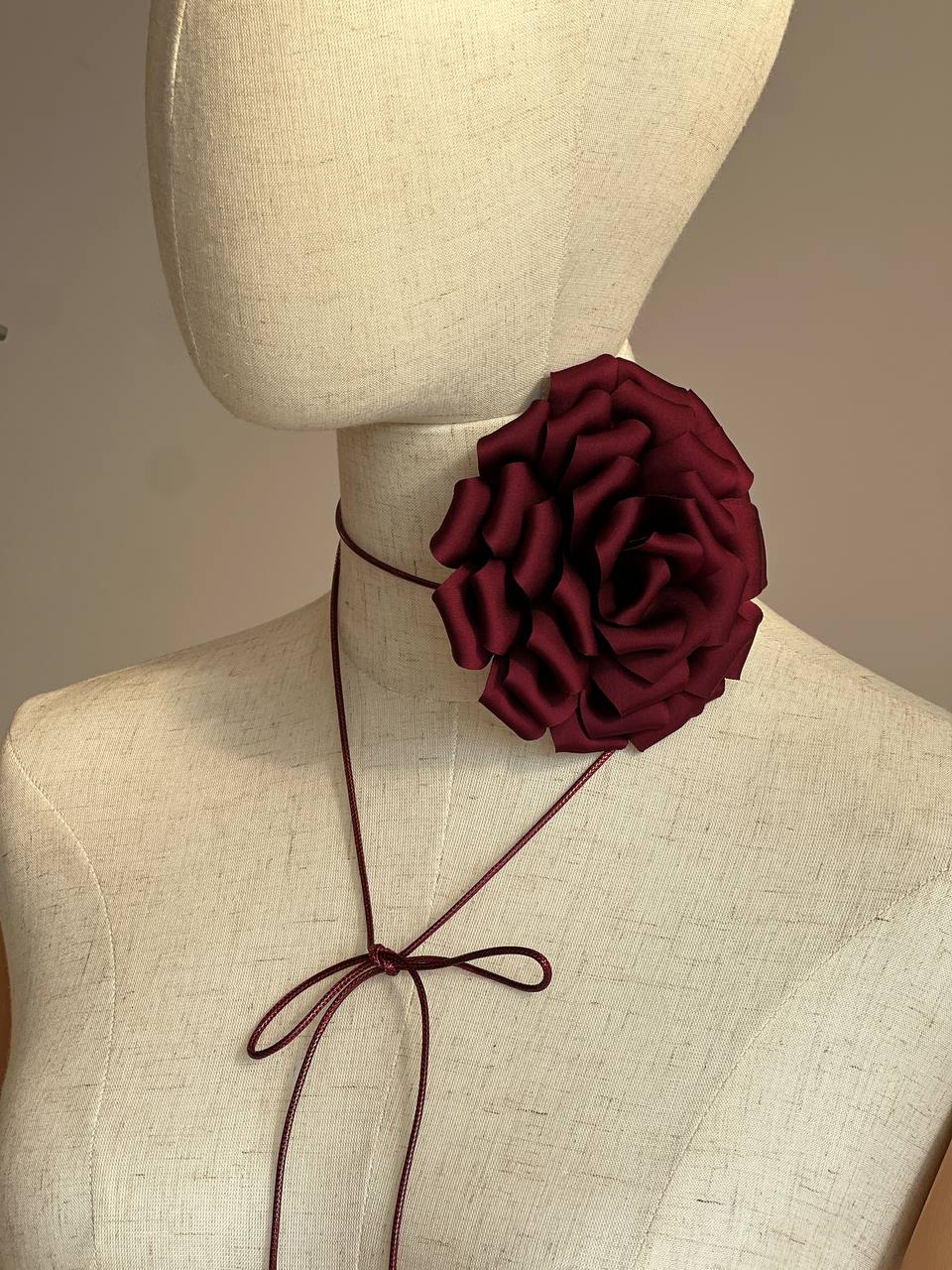 Аксесоар цвете DEEP RED