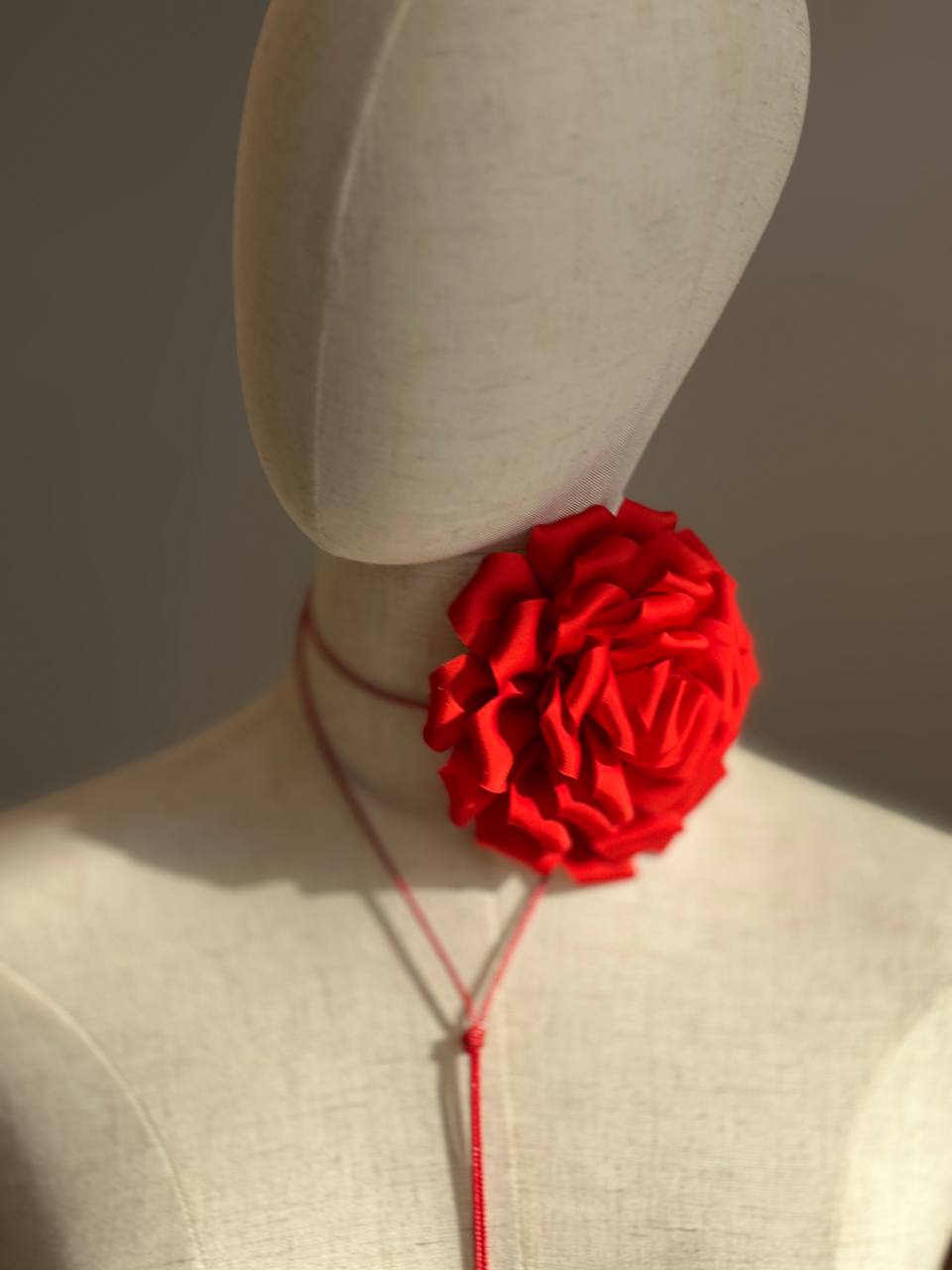 Аксесоар цвете HOT RED