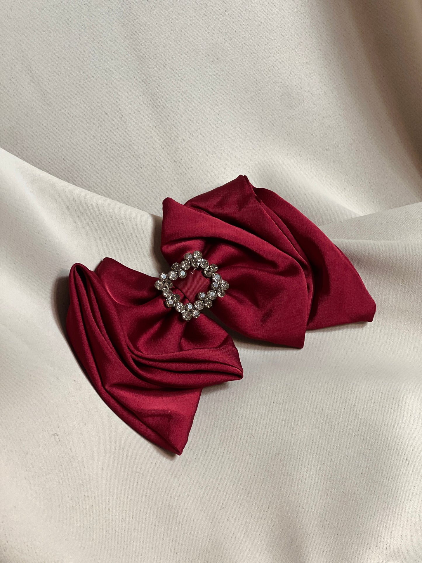 Шнола за коса с камъни VICTORIA