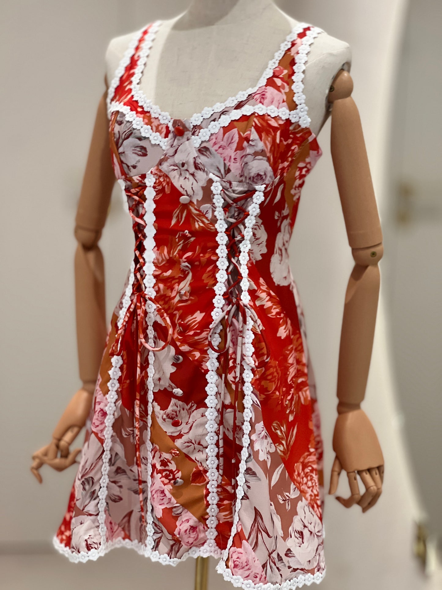 Ленена рокля VALENCIA с флорален принт PRE-ORDER