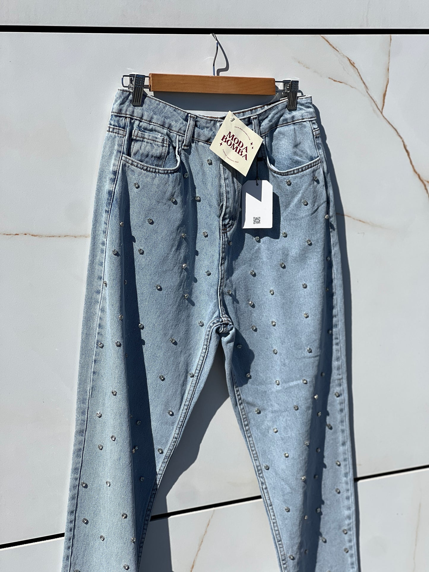 Дънки с камъчета DENI