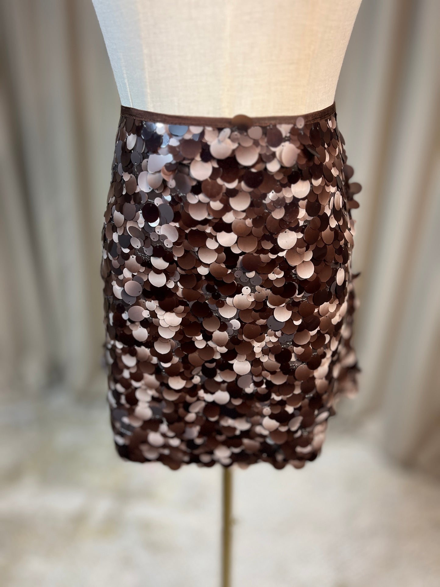 Кафява пола с пайети CHOCOLATE