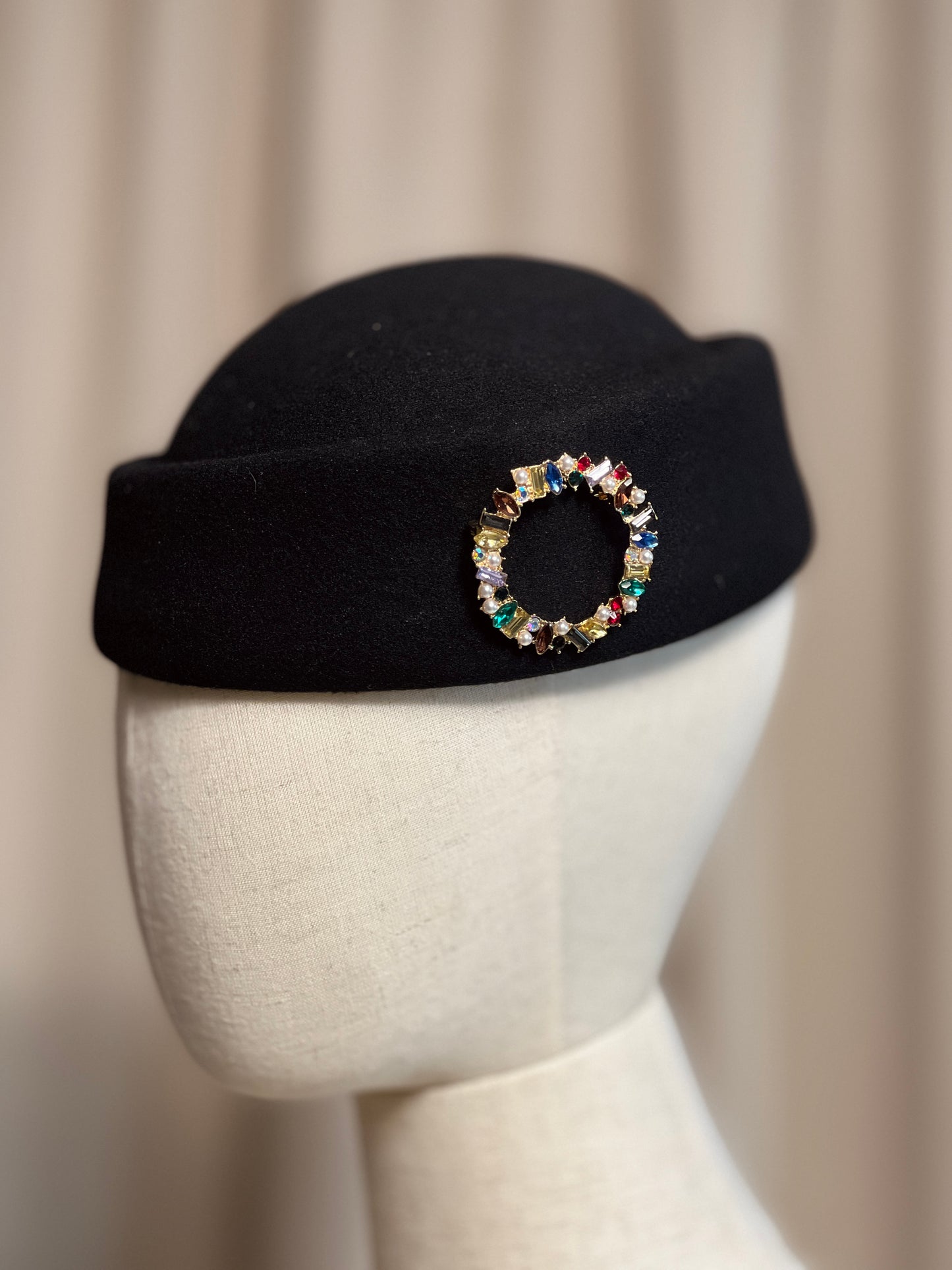 Брошка DANIELLE