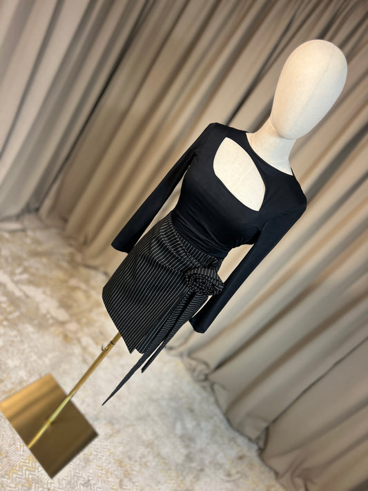 Блуза с изрязан гръб THEA