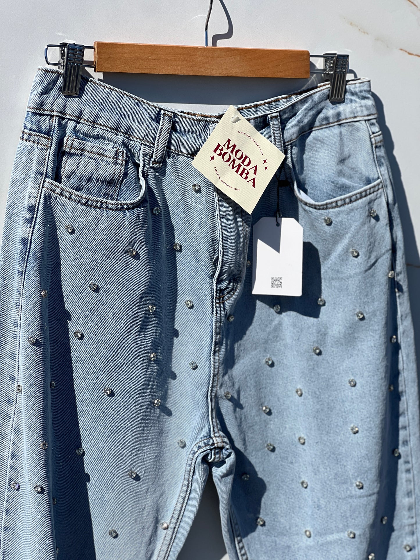 Дънки с камъчета DENI