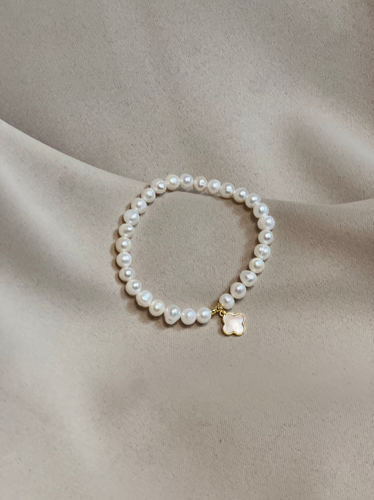 Гривна с естествени перли и седеф LUCKY