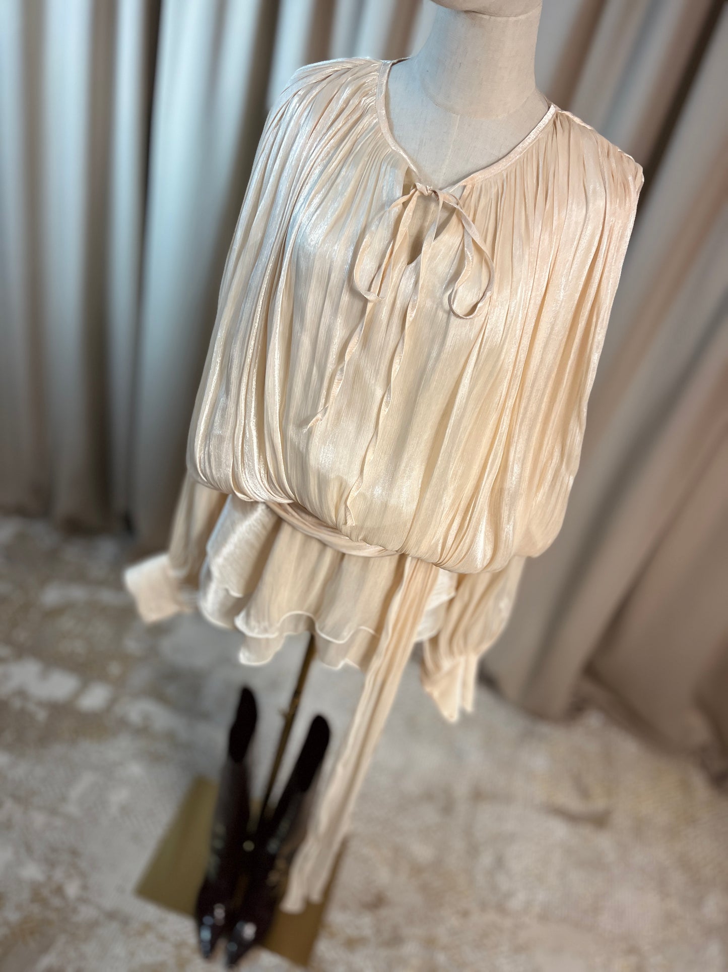 Рокля с воали PATRICIA CHAMPAGNE