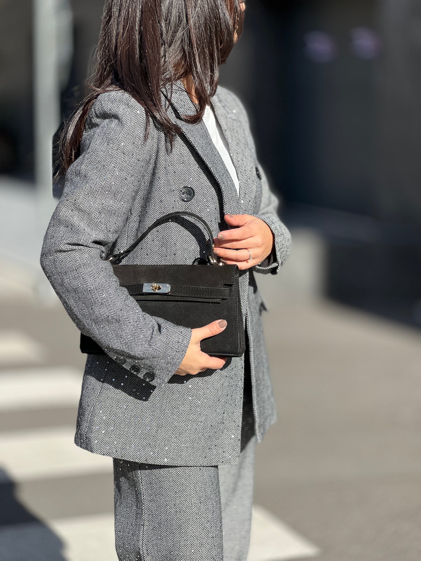 Чанта от естествен велур SELINA NERO