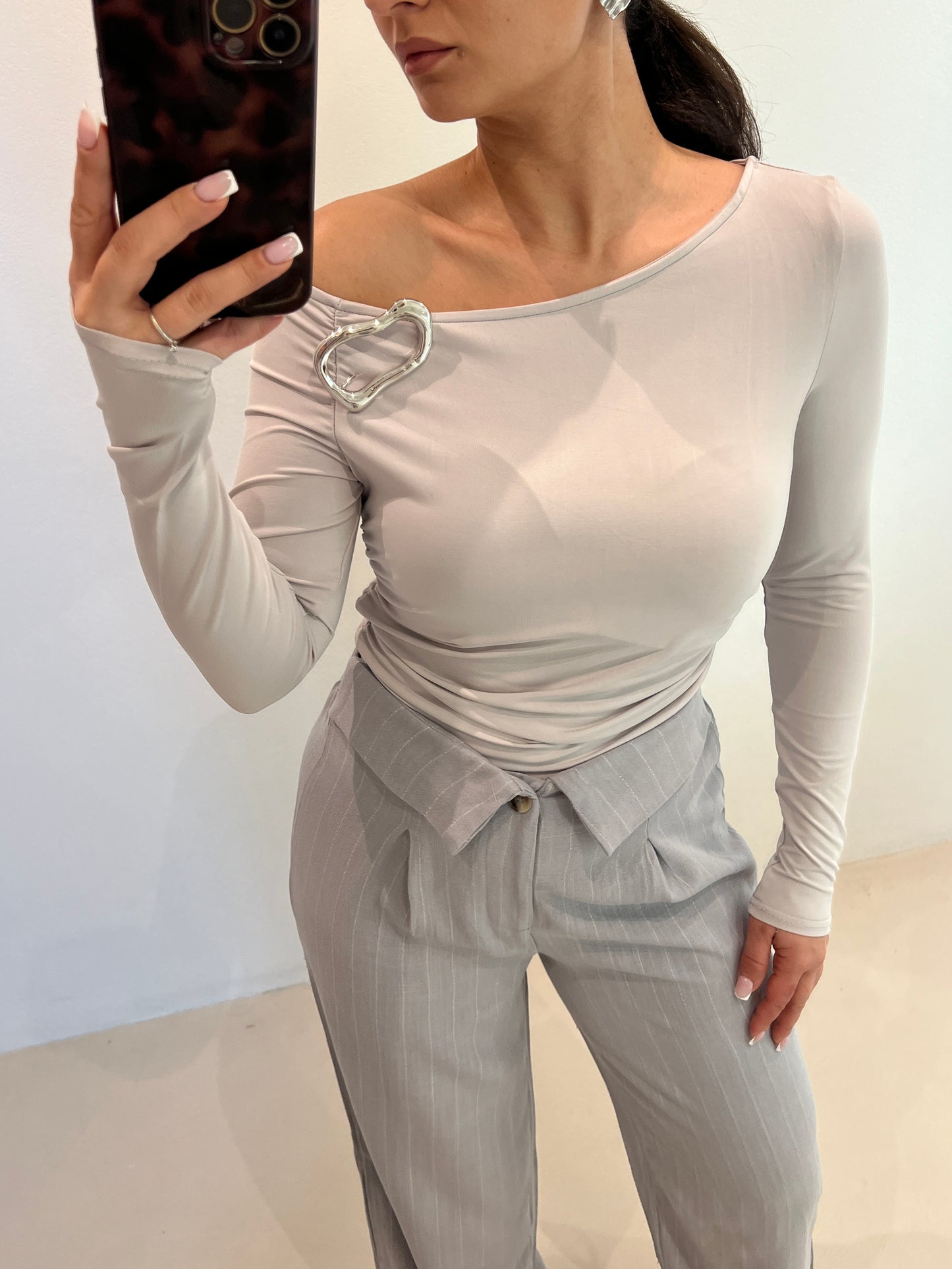 Блуза трико с паднало рамо SELINA