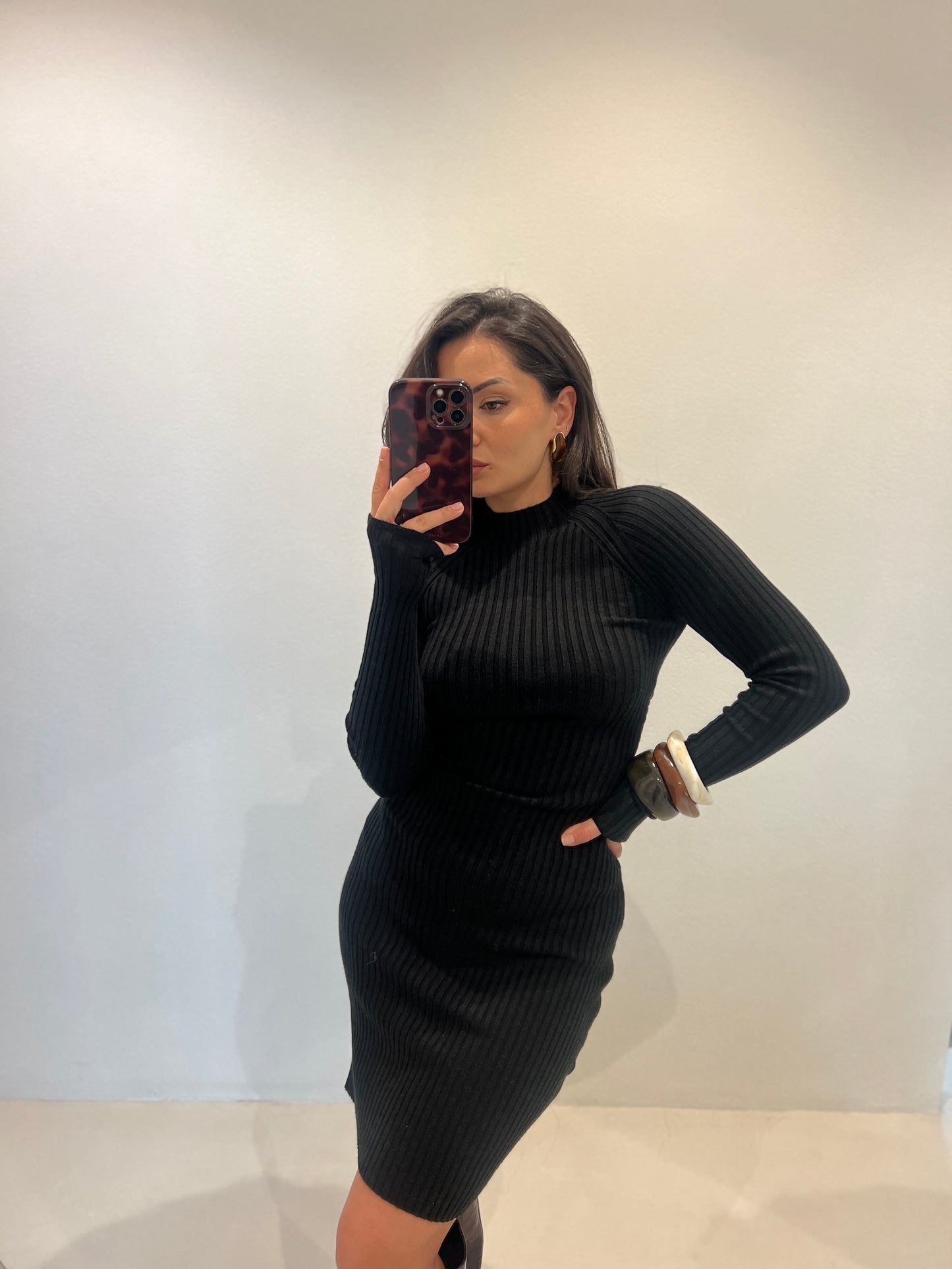 Рокля рипс с гол гръб ROMANCE