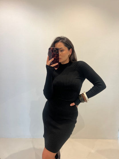 Рокля рипс с гол гръб ROMANCE