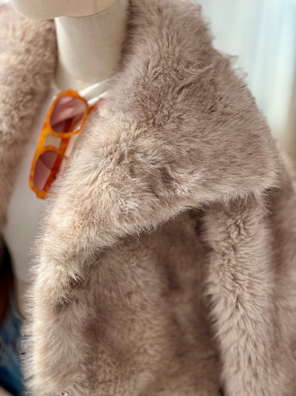 Късо палто с косъм DIVA CAPPUCINO