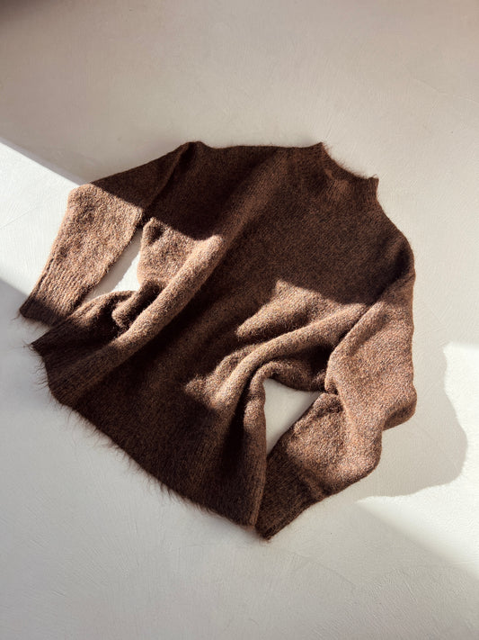 Мек пуловер с вълна BETTY CHOCOLATE