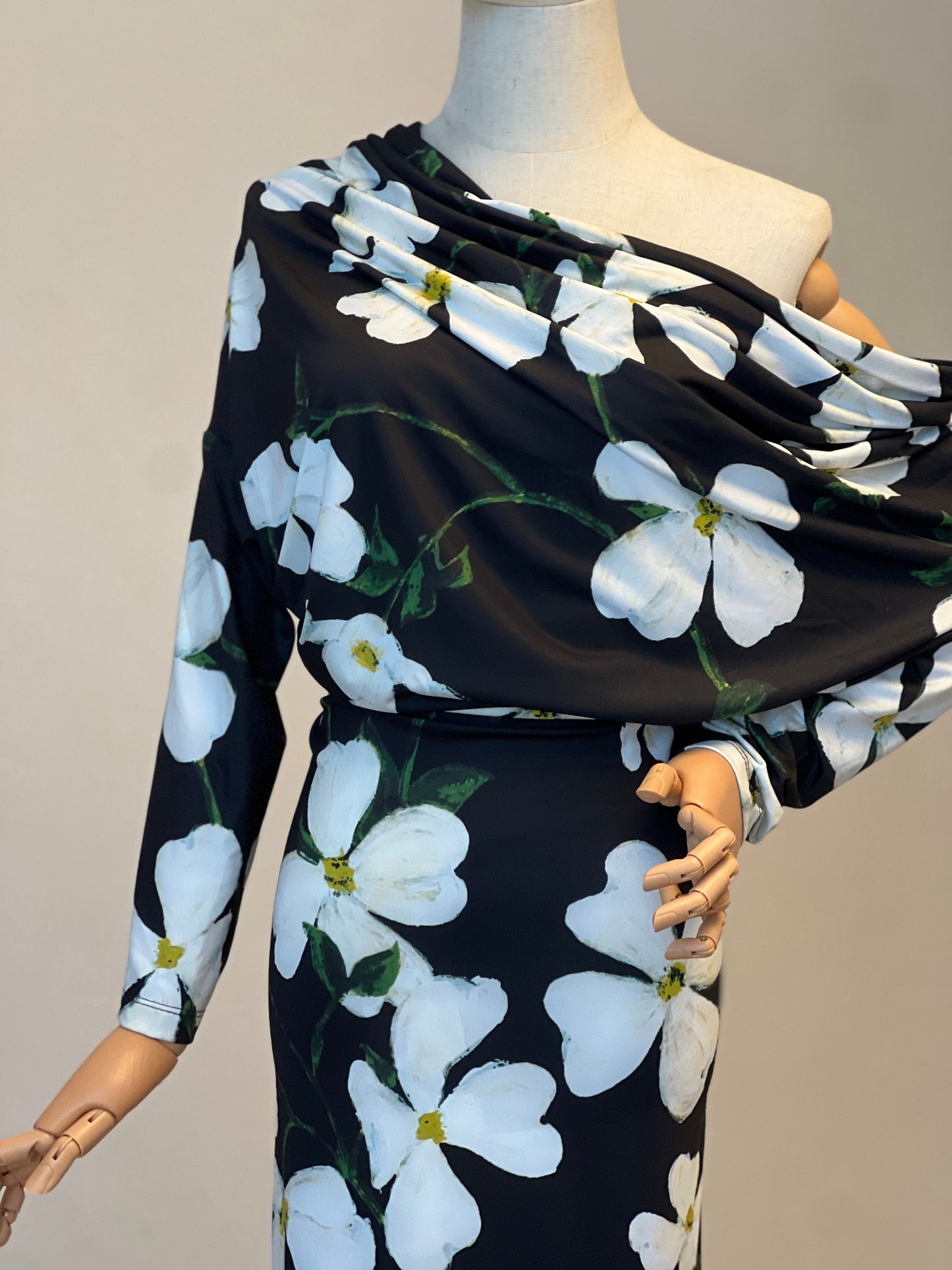 Rochie cu umerii goi MAGNOLIA