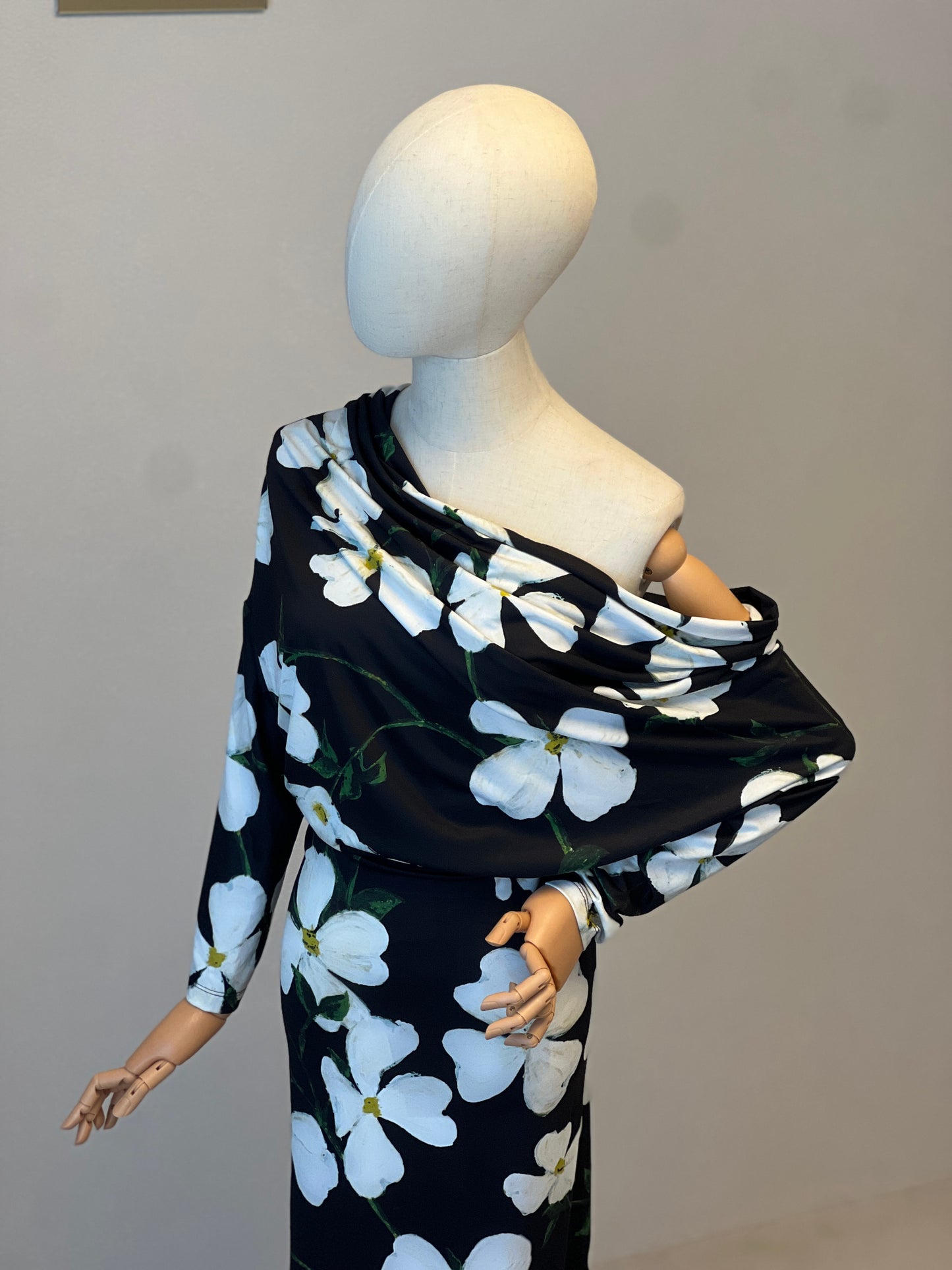 Rochie cu umerii goi MAGNOLIA