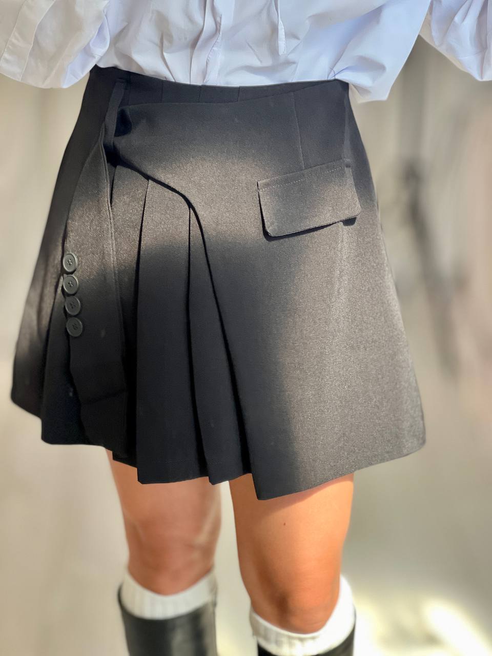 Плисирана пола BLACK