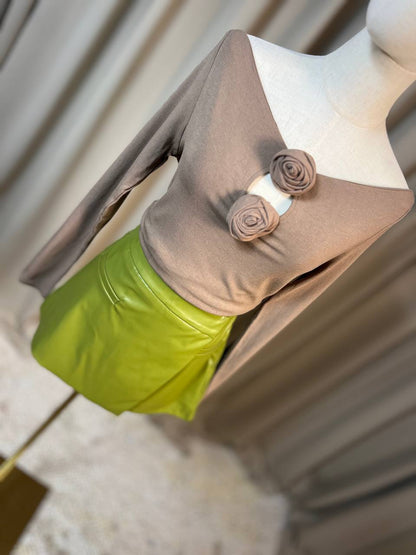 Блуза с рози ROSALIA